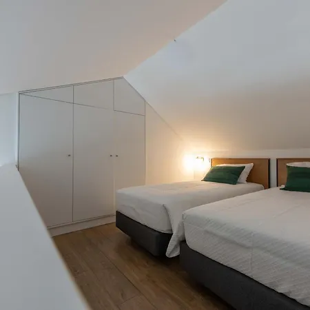 Brum Design Ii * Ponta Delgada (Sao Miguel)