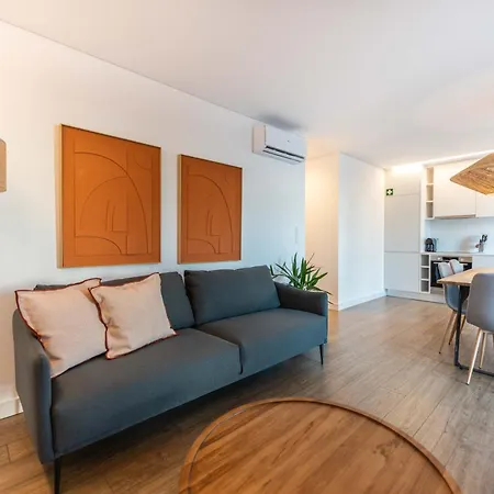 Apartment Brum Design Ii